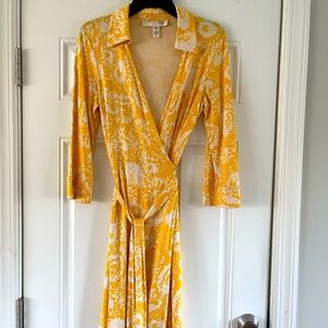 Beautiful Diane Von Furstenberg wrap dress.